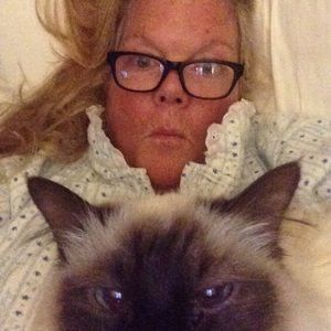 Meet your Posher, Jules